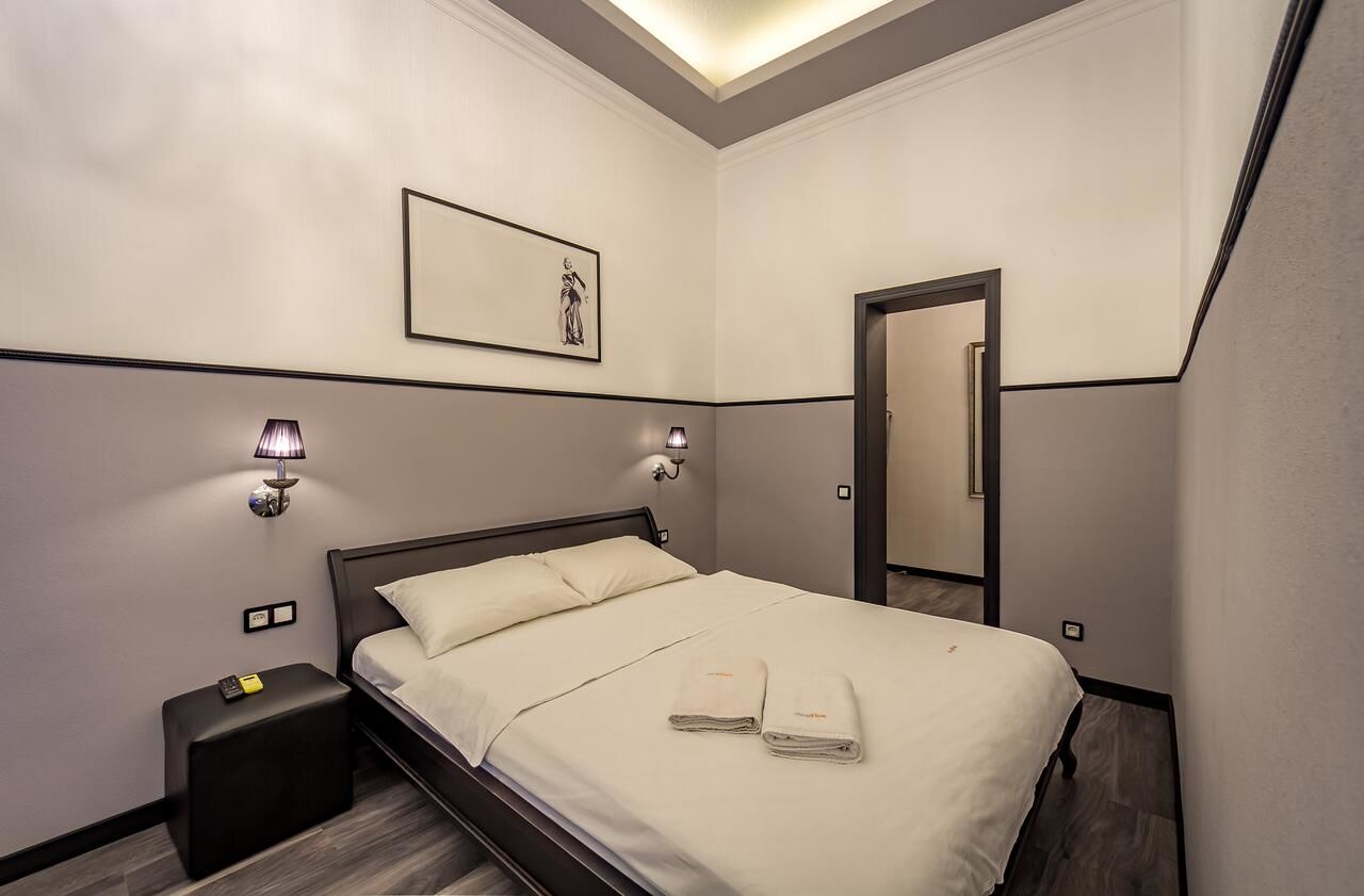 Апартаменты DayFlat Apartments Киев-11