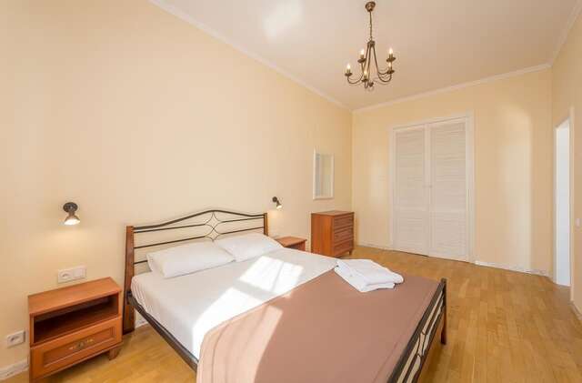 Апартаменты DayFlat Apartments Киев-16