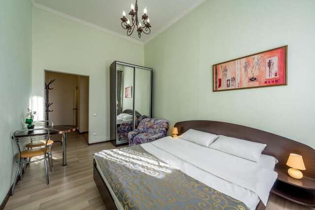 Апартаменты DayFlat Apartments Киев-49